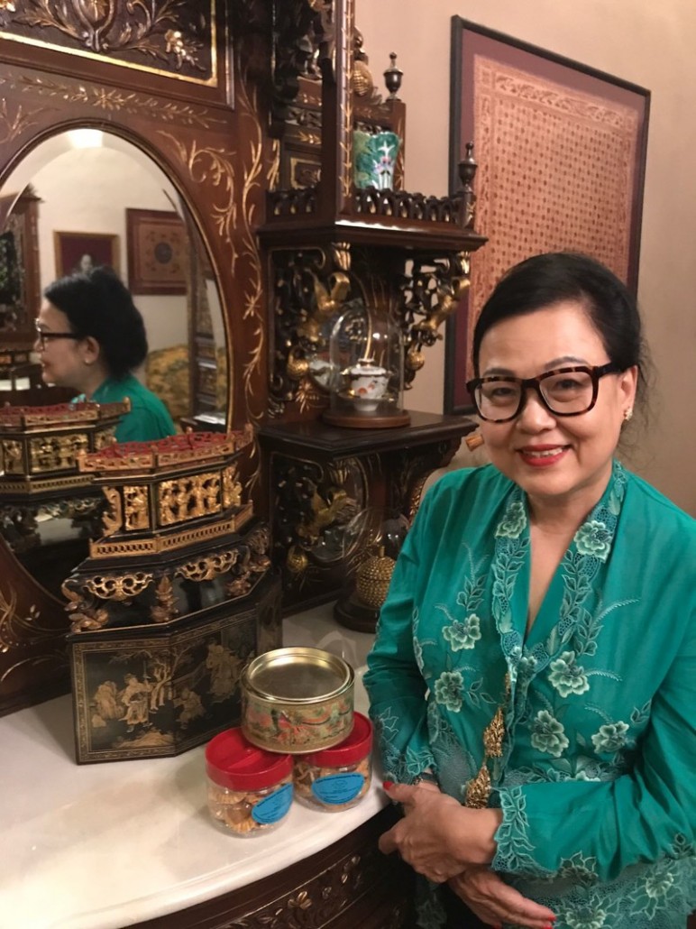Irene Ong est la femme qui se cache derrière les pâtisseries Peranakan du restaurant True Blue.