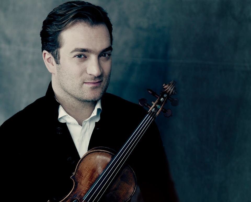 Le violoniste français Renaud Capuçon en concert à l'Esplanade Concert Hall.